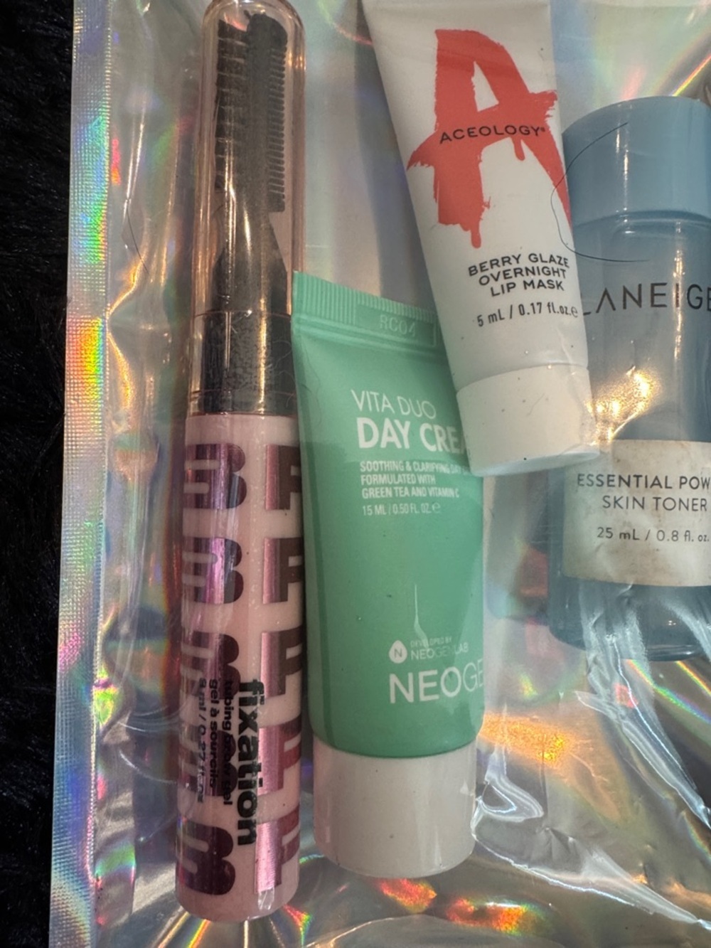 Makeup bundle - Picture 2 of 3